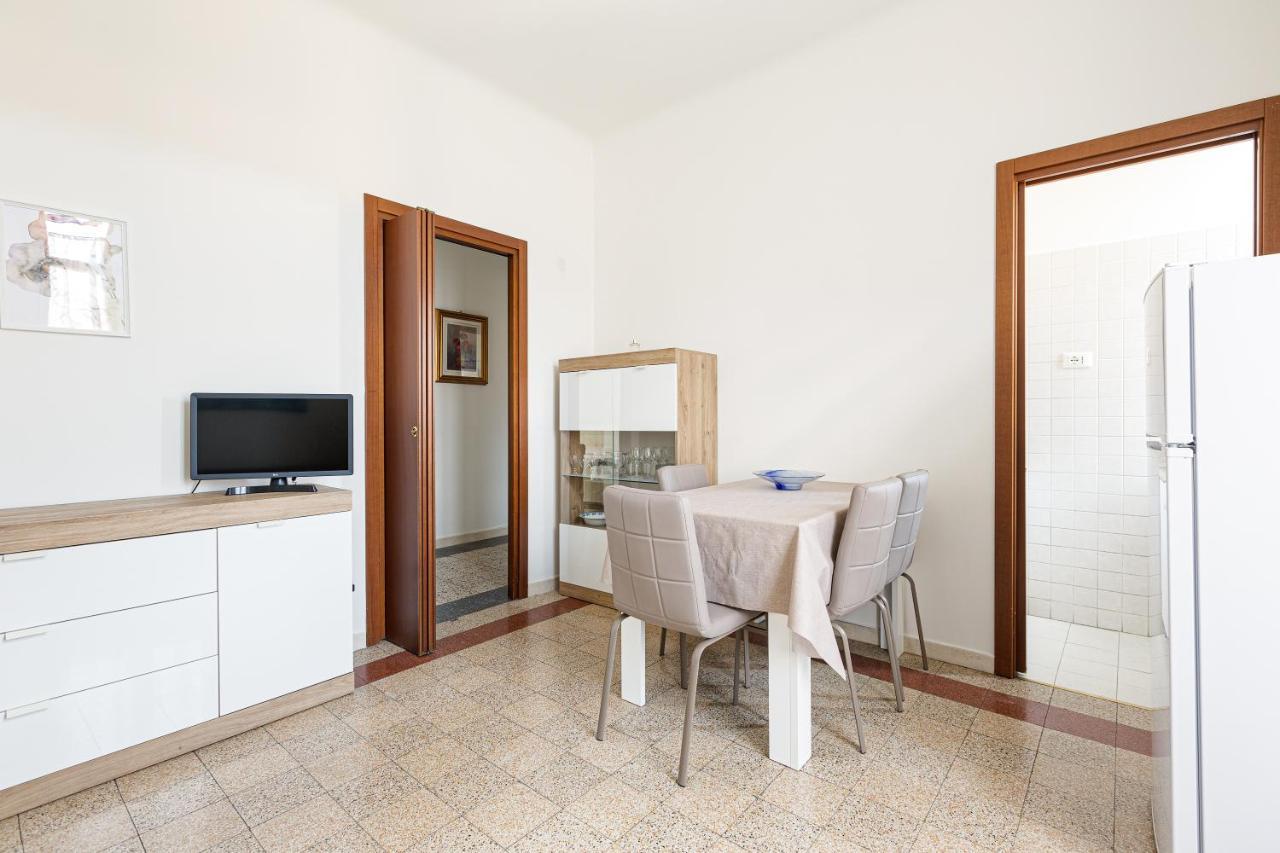 Guesthost - Ca' Granda M5 Bright Apartment Мілан Екстер'єр фото